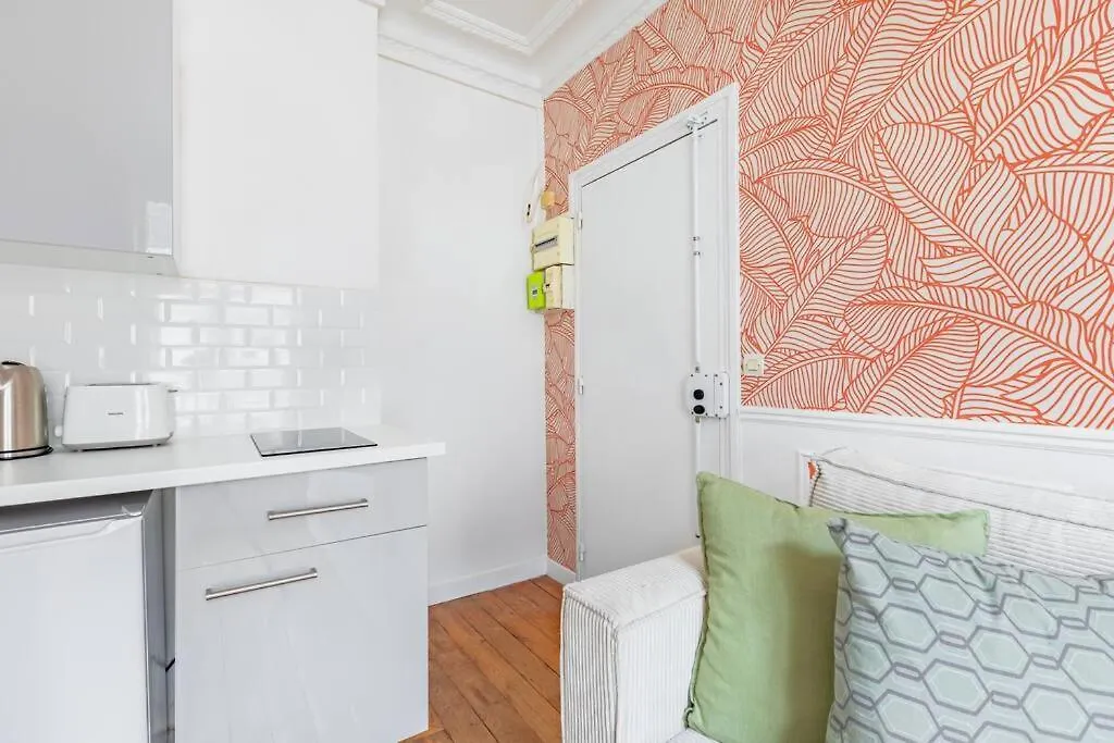 Lägenhet Colore Et Lumineux A Paris
